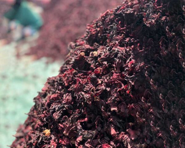 Dried-hibiscus-leaves